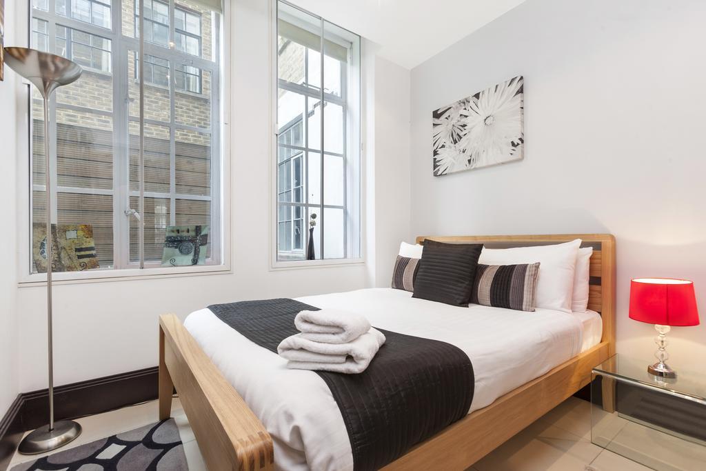 Club Living - Barbican Apartments London Bagian luar foto