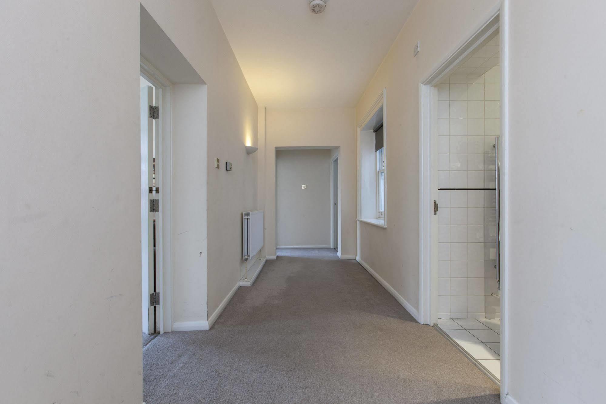 Club Living - Barbican Apartments London Bagian luar foto
