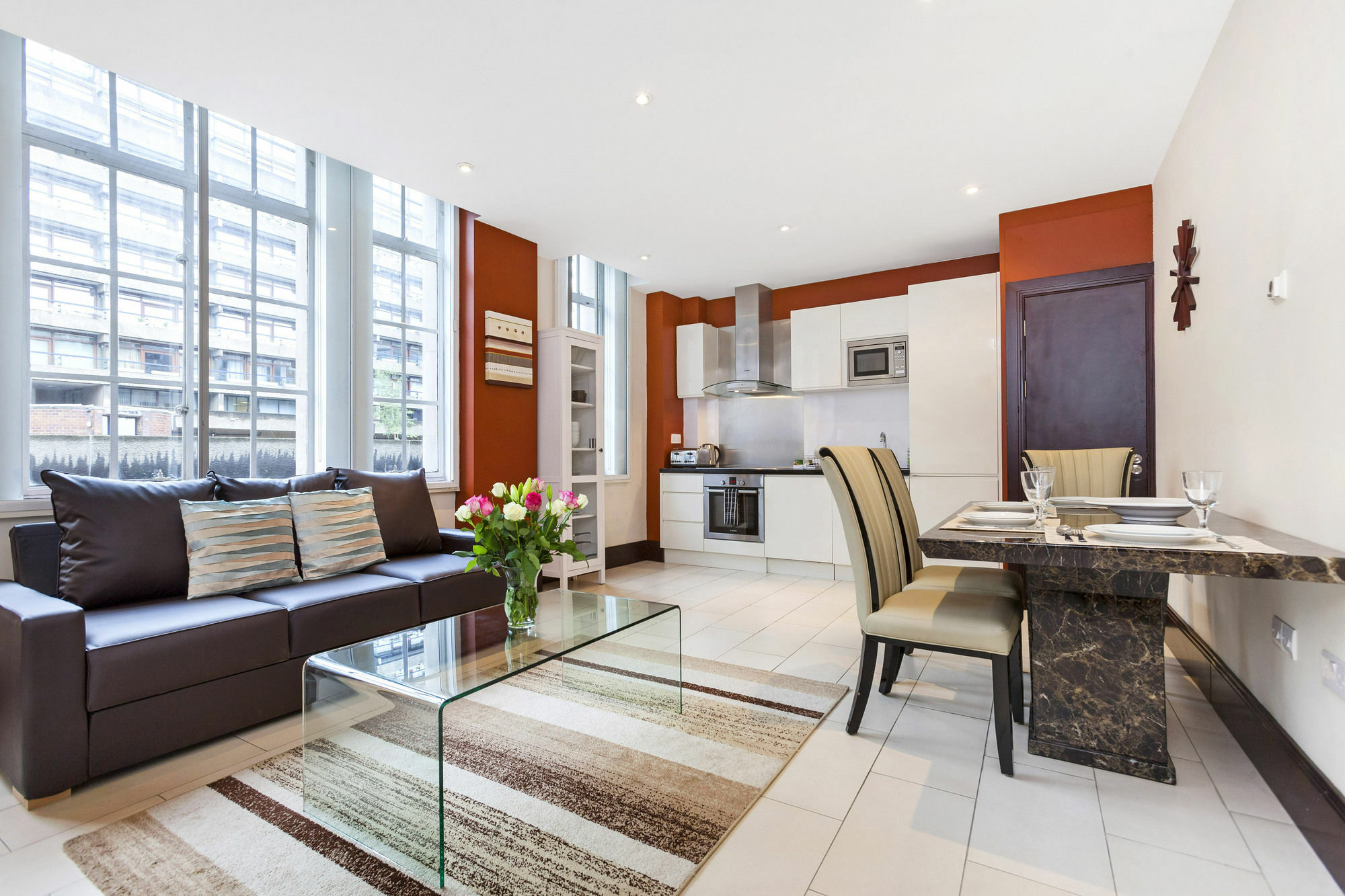 Club Living - Barbican Apartments London Bagian luar foto